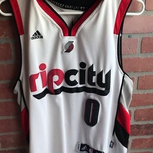 DAMIAN LILLARD Trail Blazers Rip City Jersey